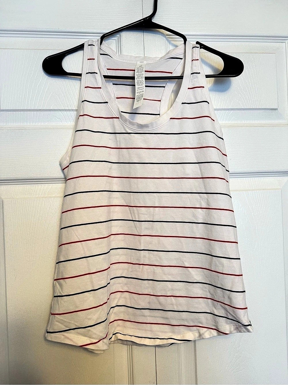 lululemon love Tank Striped White & Red Size 8